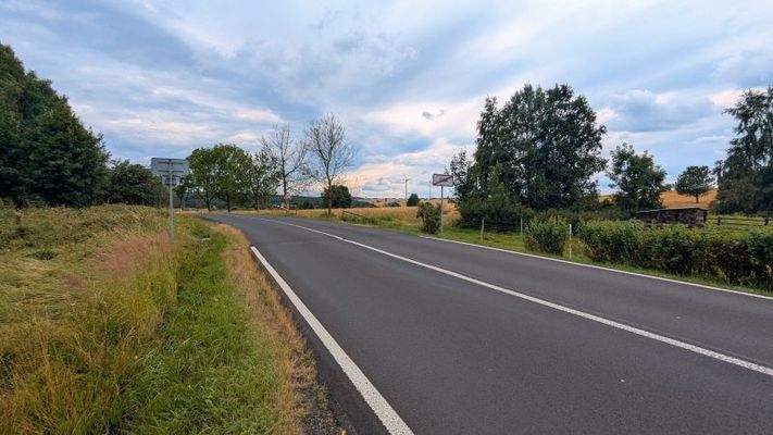 Ansicht Straße vor Grundstück