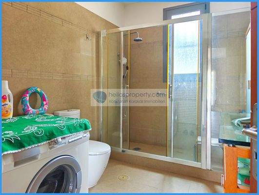 29fd79a1cc2f4abe8762f8537895bdf6-original