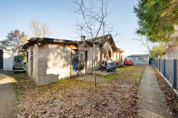 Häuschen-Altbestand