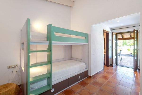 Zweites Schlafzimmer