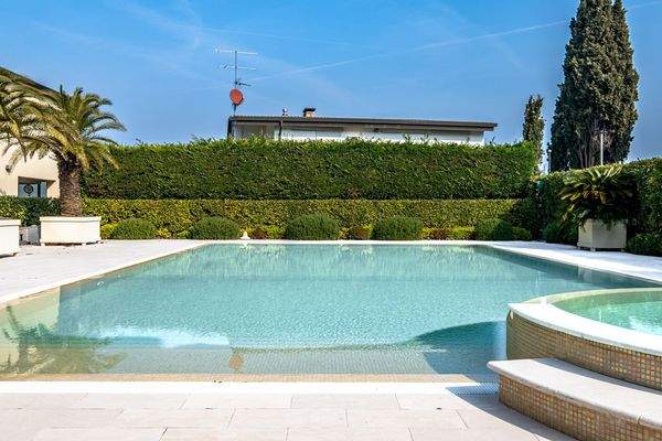 020-Yacht House-Desenzano-28.jpg