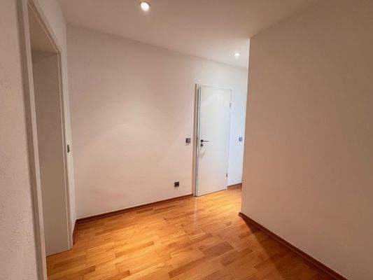 10. Zwischenflur.jpg