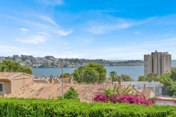 Views in apartment in Cas Català