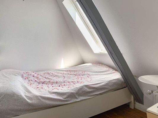 weiteres kleines Zimmer im DG