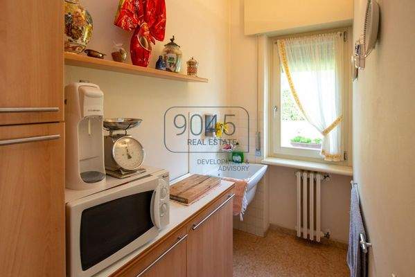 Exklusives Villenanwesen mit Seeblick in Garda - Gardasee