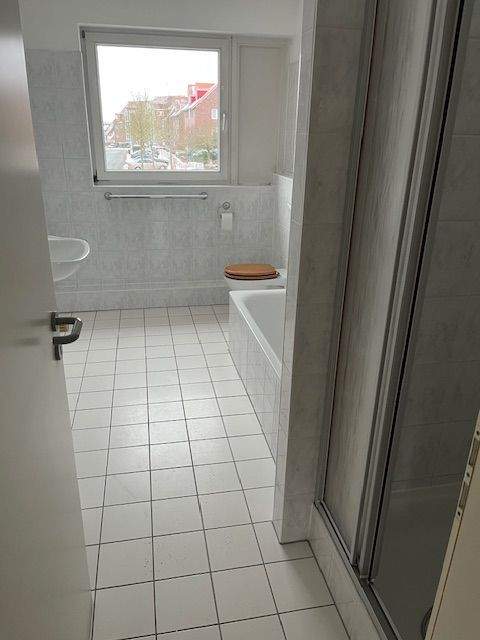 Schwerin - schicke 3-Zimmerwohnung mit Balkon und Einbauküche zu vermieten - Foto 5