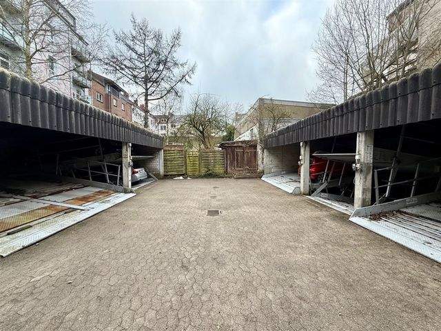 Geräumige 2-Zimmer-Whg. mit Aufzug u. Stellplatz // Gerhardstr. Kiel-Brunswik - Foto 1