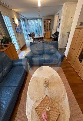 Wohnzimmer mit Esszimmer