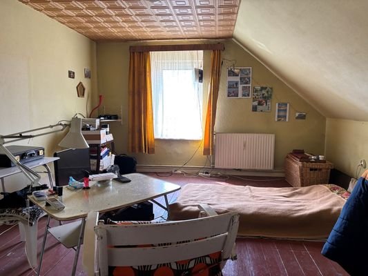 Zimmer 3 im Dachgeschoss