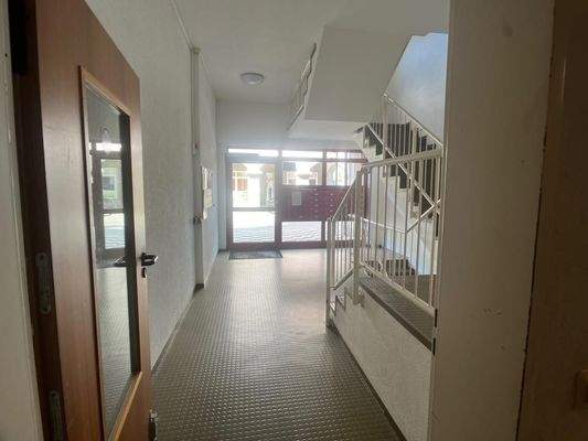 WEG Tevesstraße 49 - Treppenhaus