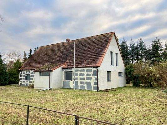 Hausansicht vorne rechts