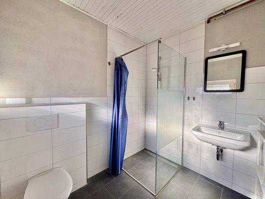 Duschbad EG