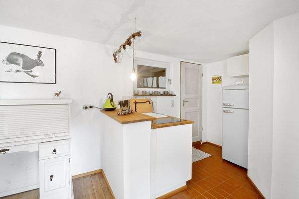 Salon/Büro/Bibliothek 3, OG