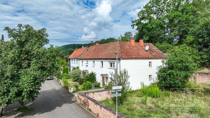 Luftbild - Straßenansicht Doppelhaus