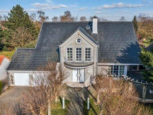 Hausansicht - Luftaufnahme