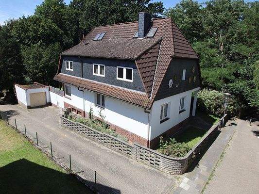 Osten mit gemeinsamer Zufahrt