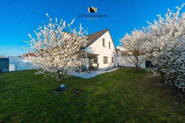 Hausansicht Gartenseite