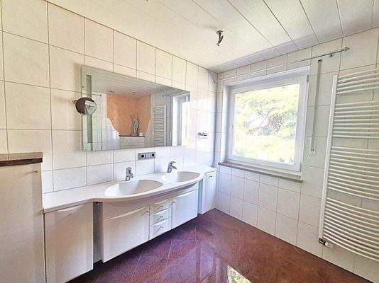 Badezimmer Teilansicht