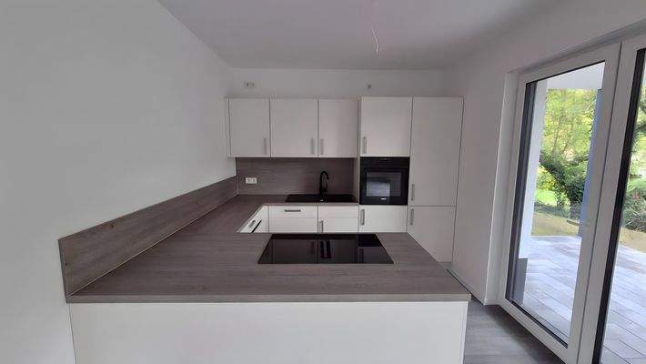 1ea7c2d5-311c-40a2-a016-15fc4b83cb86.remini-enhanc