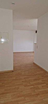 Flur mit Blick zum Wohnzimmer