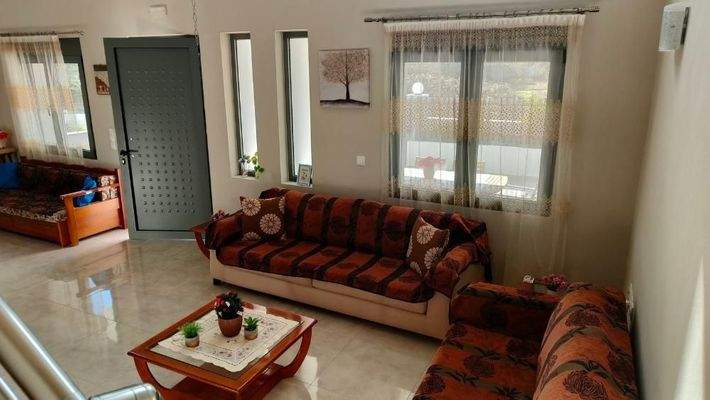 Kreta, Drapanias: Neubauhaus inmitten von Olivenhainen in Strandnähe zu verkaufen