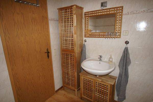 Bad/WC 1. OG  mit Fenster