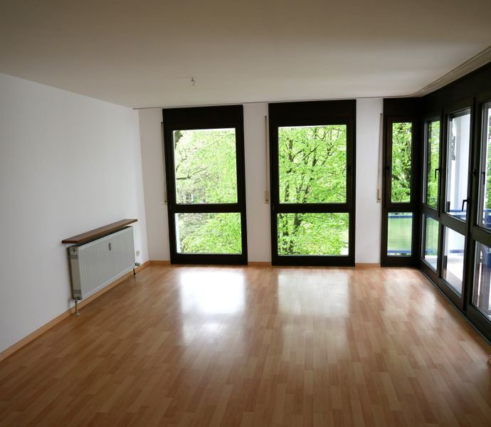 2,5 Zimmer Wohnung in Nürnberg (Röthenbach b Schweinau)