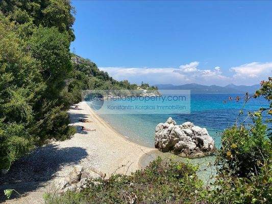 2ee636094d614868a7fe0a64d7f5f338-original