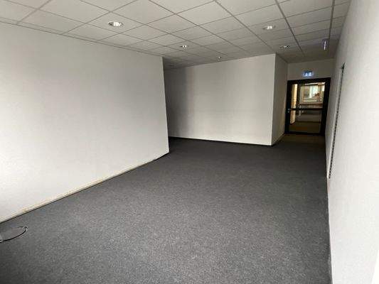 2.OG_Eingangsbereich Büro Haus 7a