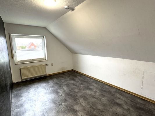 Schlafzimmer 2 OG