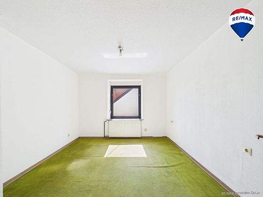 RE/MAX Immobilien DeLux Haus Losheim am See - Waldhölzbach