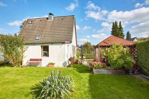 Seitliche Hausansicht