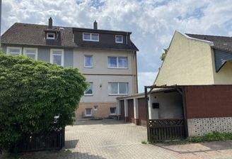  Haus von der Straße