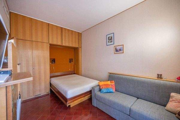 Tecnocasa Garda 0371.jpg