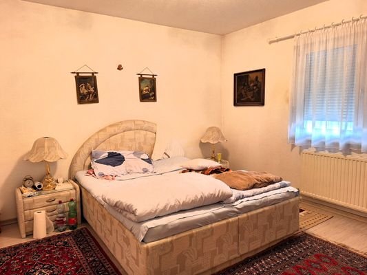 EG Schlafzimmer