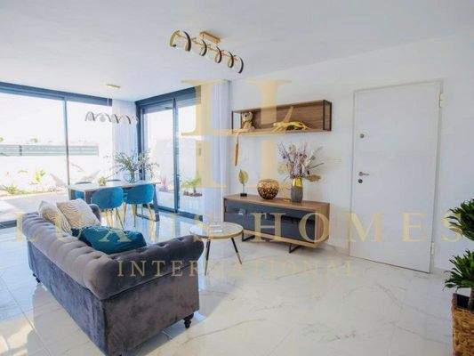 91C73E3F-C233-4C81-B19D-33CF3D642796