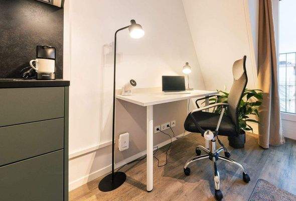 THE FIZZ Friedrichshain 