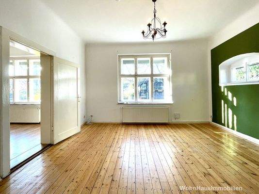 Drei große Räume im Erdgeschoss