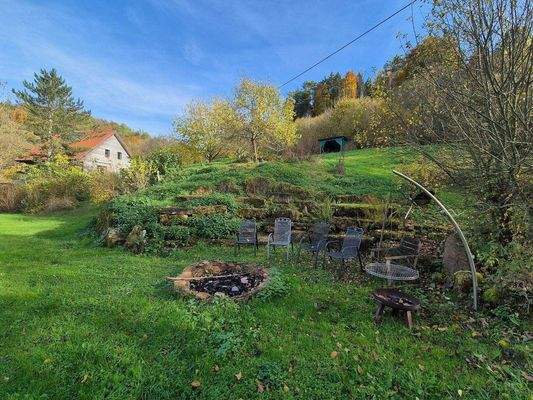 Grillplatz - Steinarena.jpg