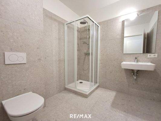 Dusche - WC - Mitarbeiter (2)