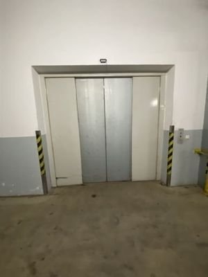 Lastenaufzug