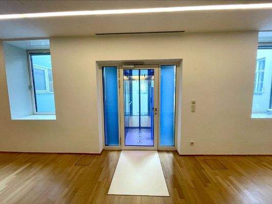 Processed-EEC013BD-8