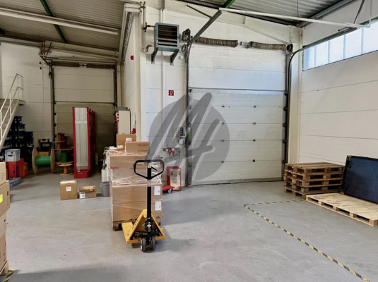 INFOS UNTER: 06171-586000