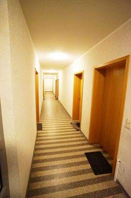 5_Flur zu Wohnung