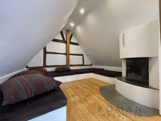 DG: Sitzecke beim Kamin