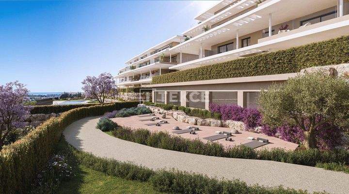 Energy Efficient Flats near Golf Courses in Estepona