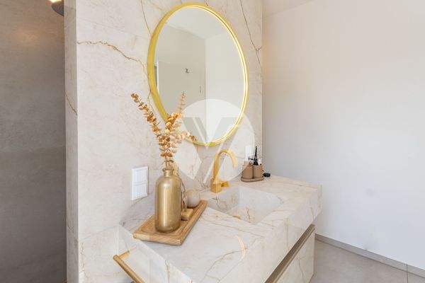 Badezimmer (Dusche/WC)