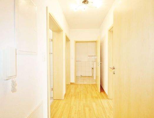 Flur - Wohnung - Nr. 4 - Neubau  (DG)