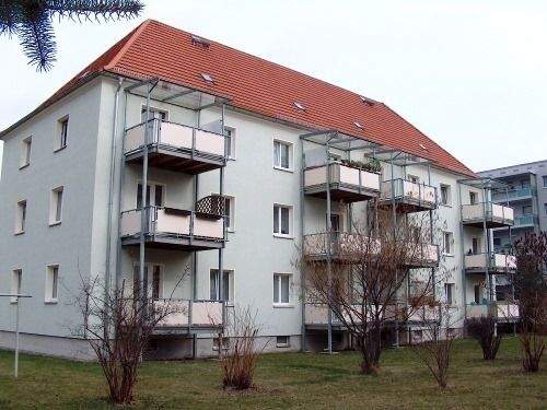 E.-Schemmel-Str. 9-11