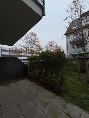 Terrasse mit Garten